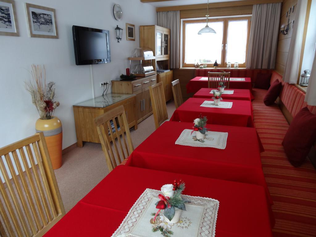 Bed and Breakfast Haus Karl'S Ruh Ehrwald Exteriér fotografie