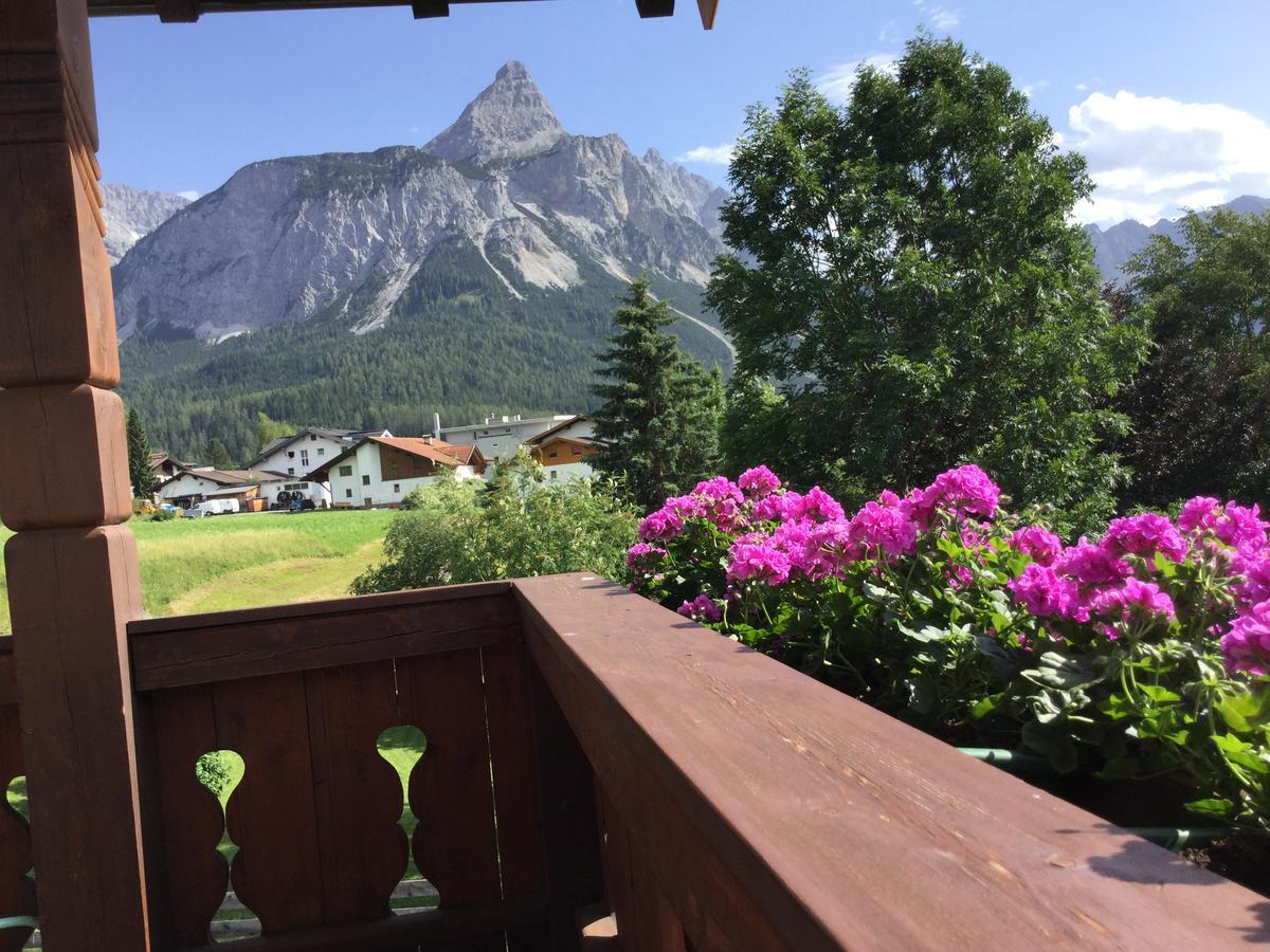 Bed and Breakfast Haus Karl'S Ruh Ehrwald Exteriér fotografie